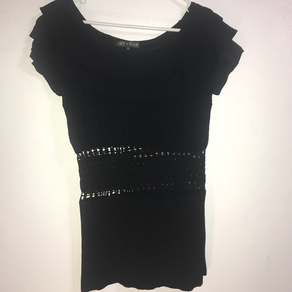 Ruffled Top With Net Design Stretchy Material, XL - Picture 2 of 8